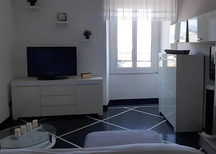 Cruise Terminal Casa Dallo Zio 150 Mq Apartman Genova