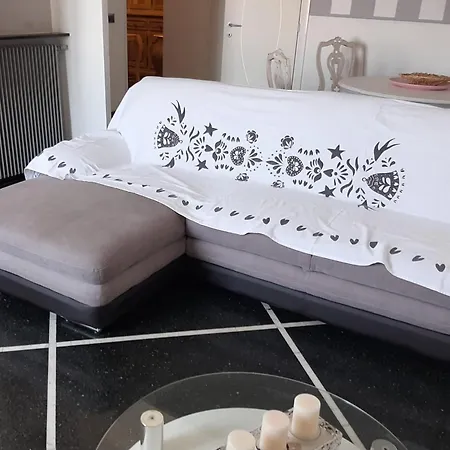 Cruise Terminal Casa Dallo Zio 150 Mq Daire *